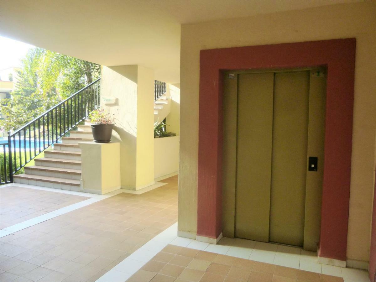 Romana Playa Apartamento Elviria Marbellac Extérieur photo
